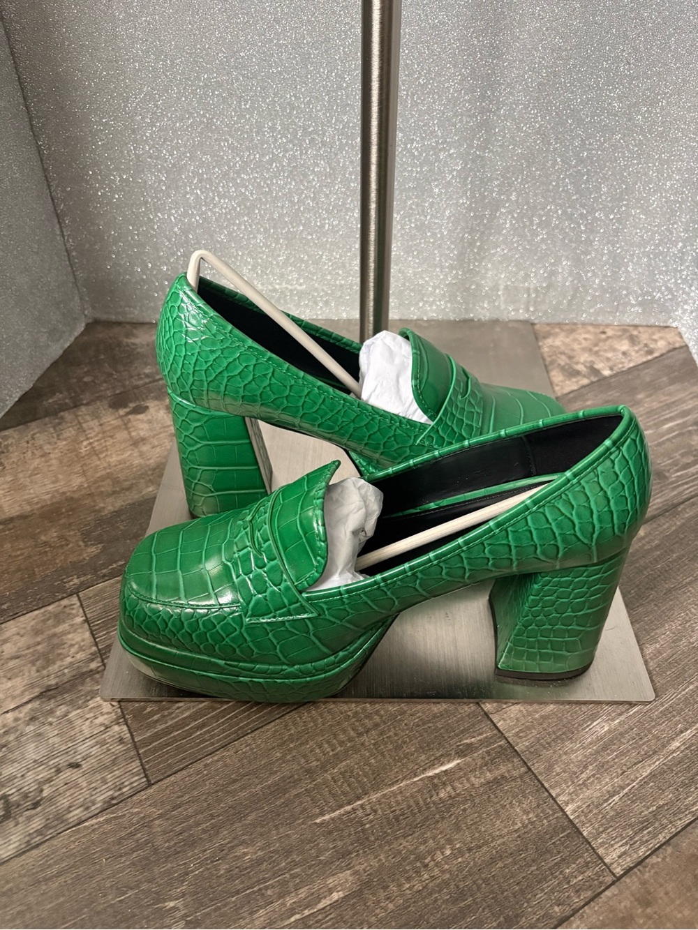 Fashion to Figure Emerald Green Croc-Embossed Loafers - Picture 3 of 6